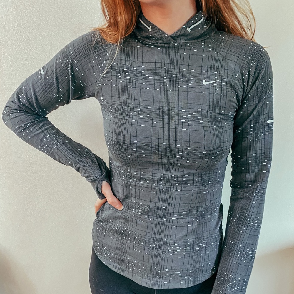 Nike dri-fit sweatshirt